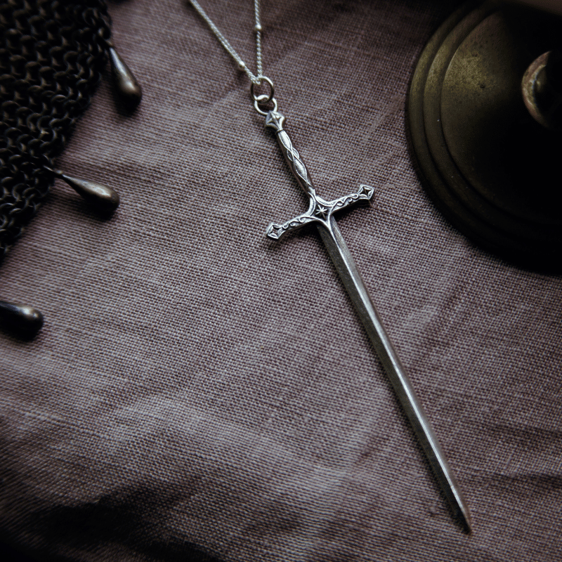 The Elven Blade Necklace