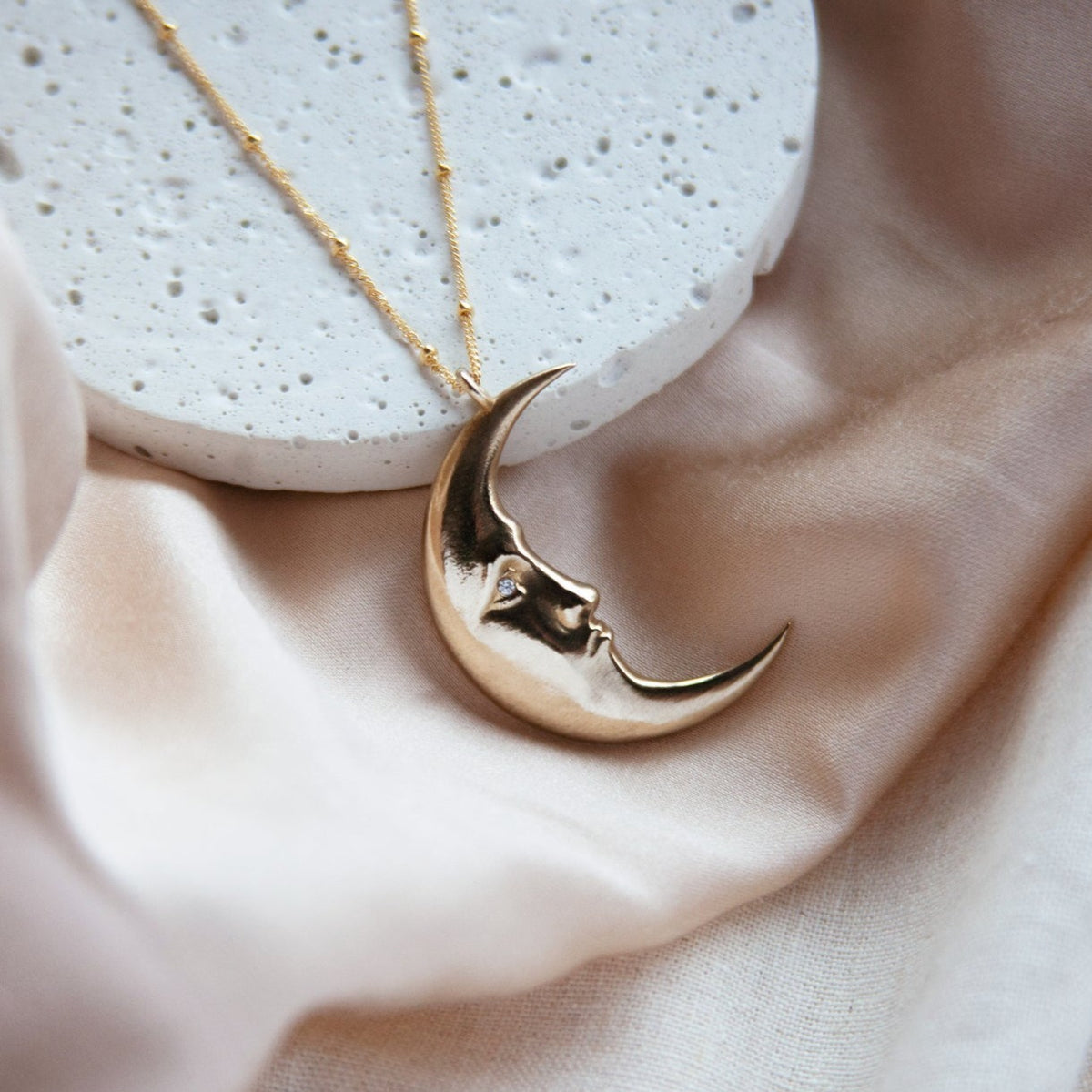 Nocturne Necklace – Nyxturna