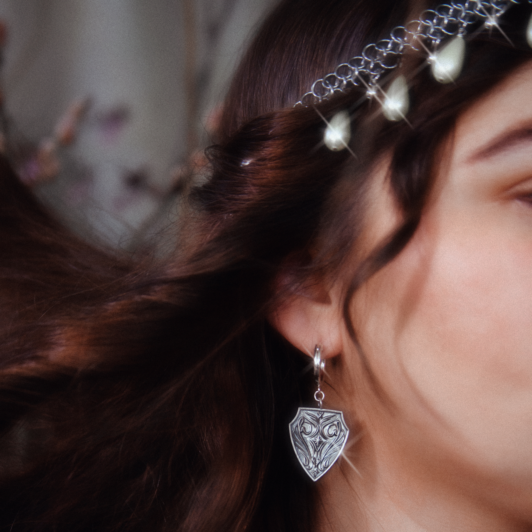 Shield of Ilmarë Earrings