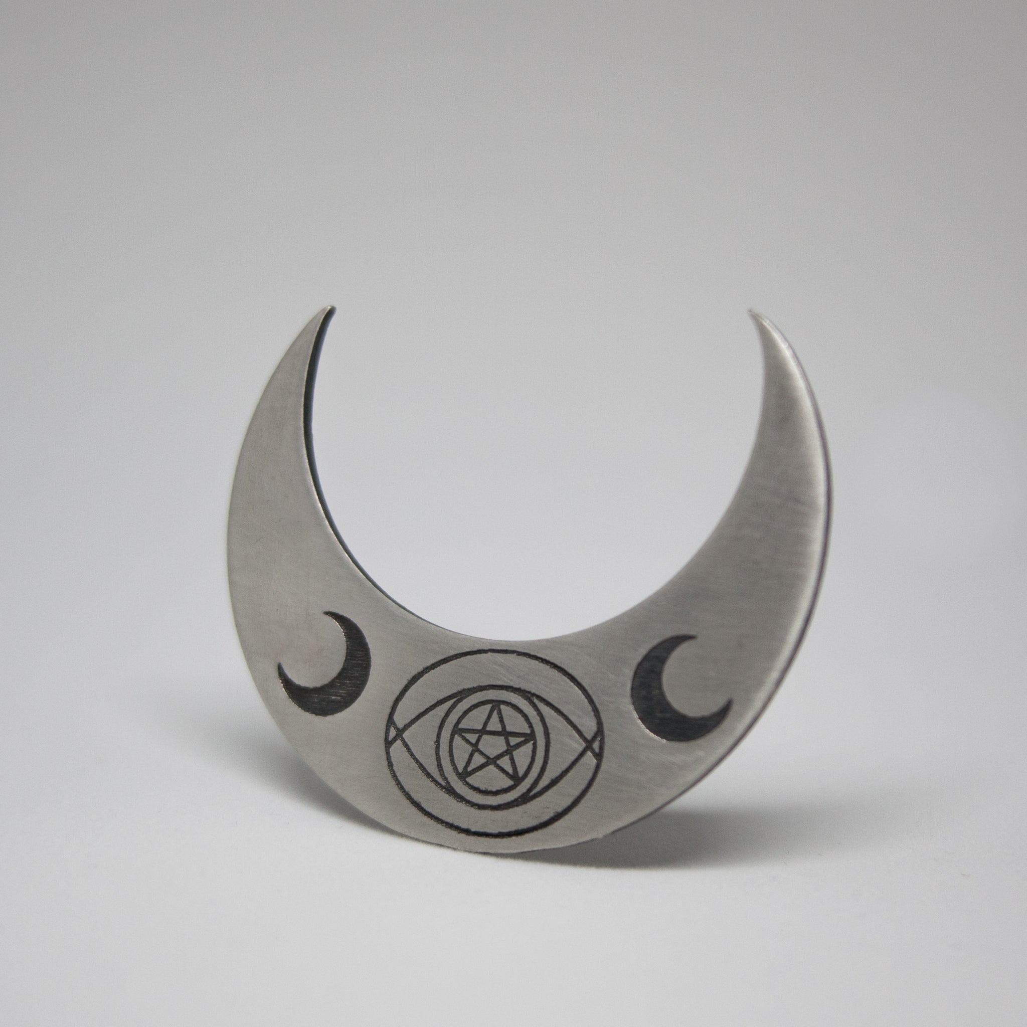 Lvnar Claw Ring