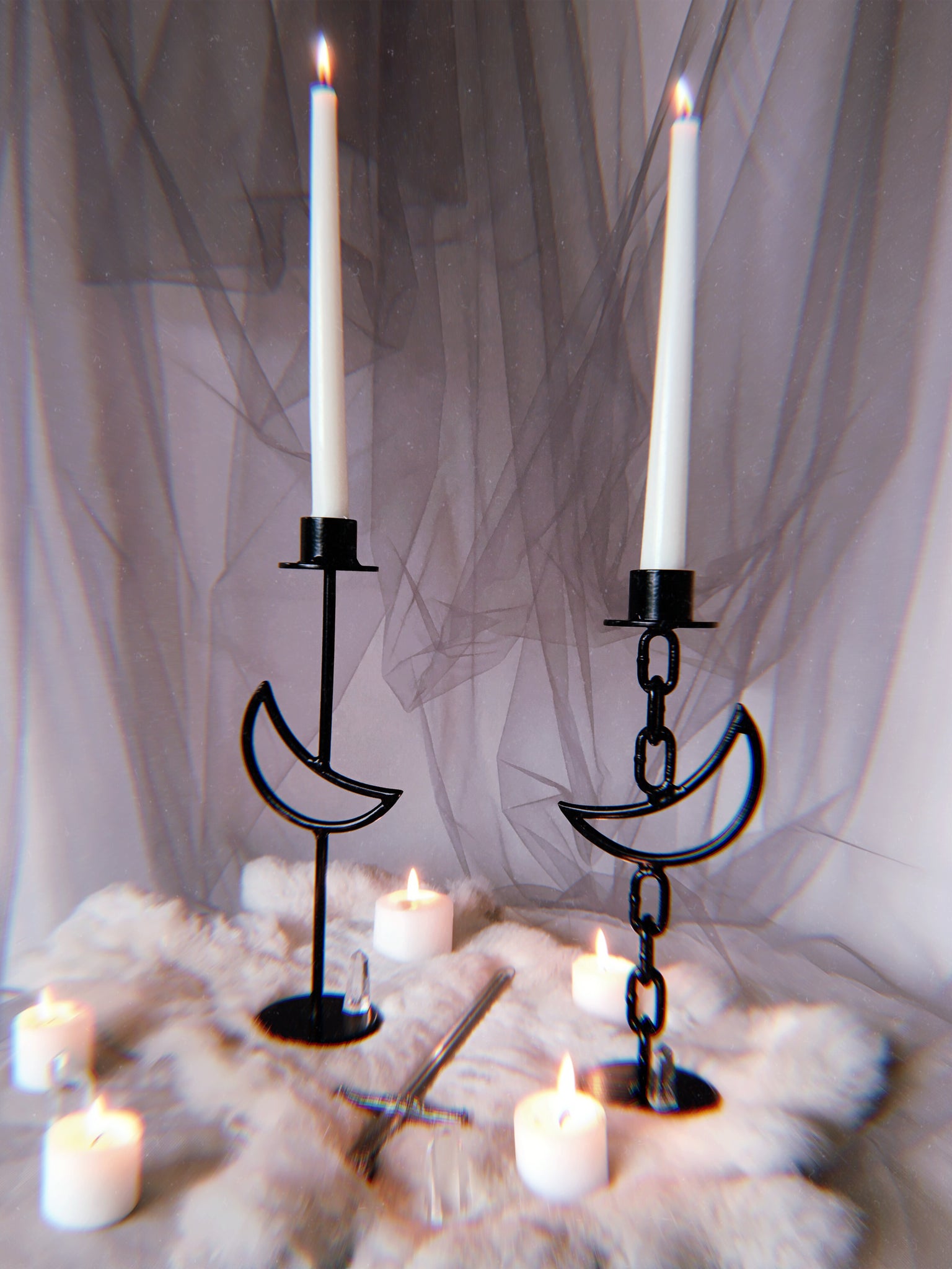Lunar Candlesticks in classic and chain version in black
